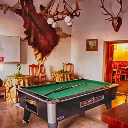 Hotel Zamek Karnity 3*