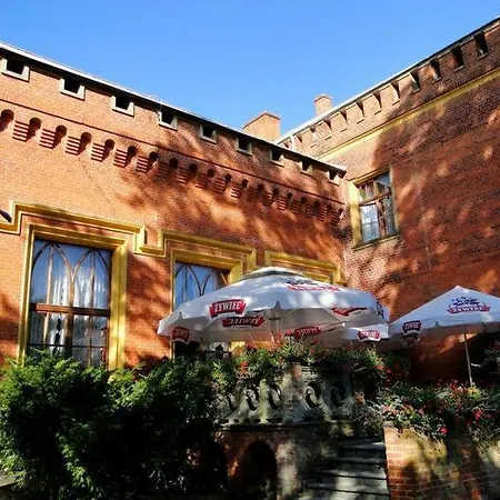 Hotel Zamek Karnity 3*