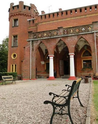 Hotel Zamek Karnity Milomlyn